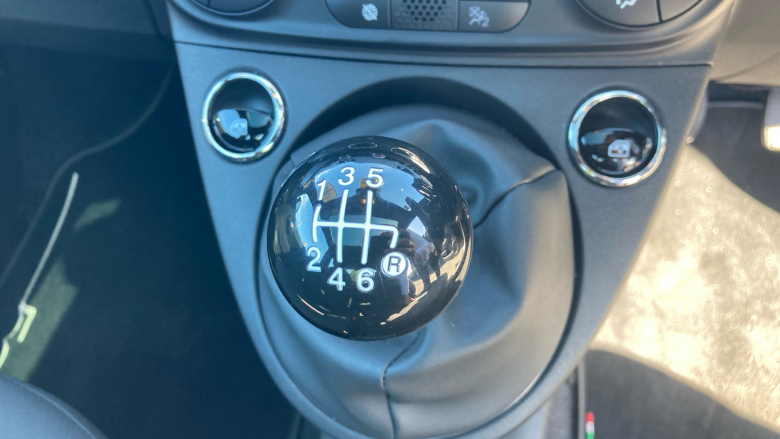 Fiat 500 1.0 Mild Hybrid Top 3dr Petrol Hatchback